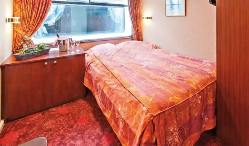 GLS_PP Main deck double cabin