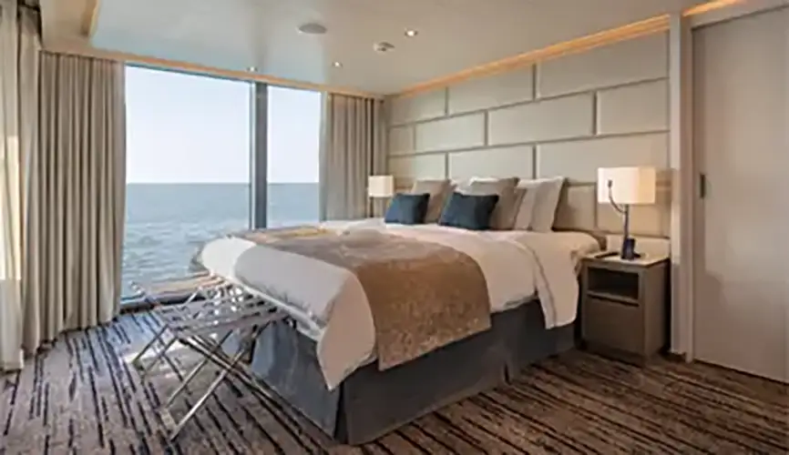 G1 1-Bedroom Grand Suite with Wraparound Balcony
