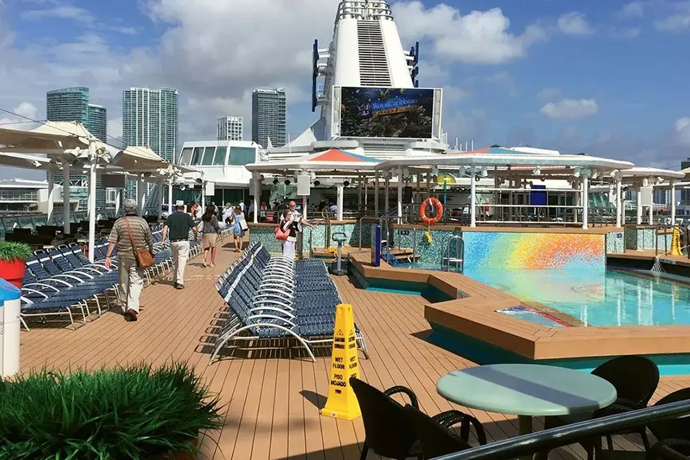 Photo 5 of Empress of the Seas
