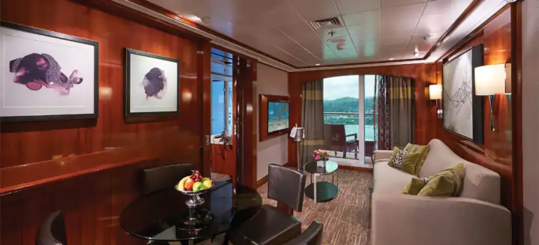 norwegian-cruise-line-norwegian-pearl-h6.webp